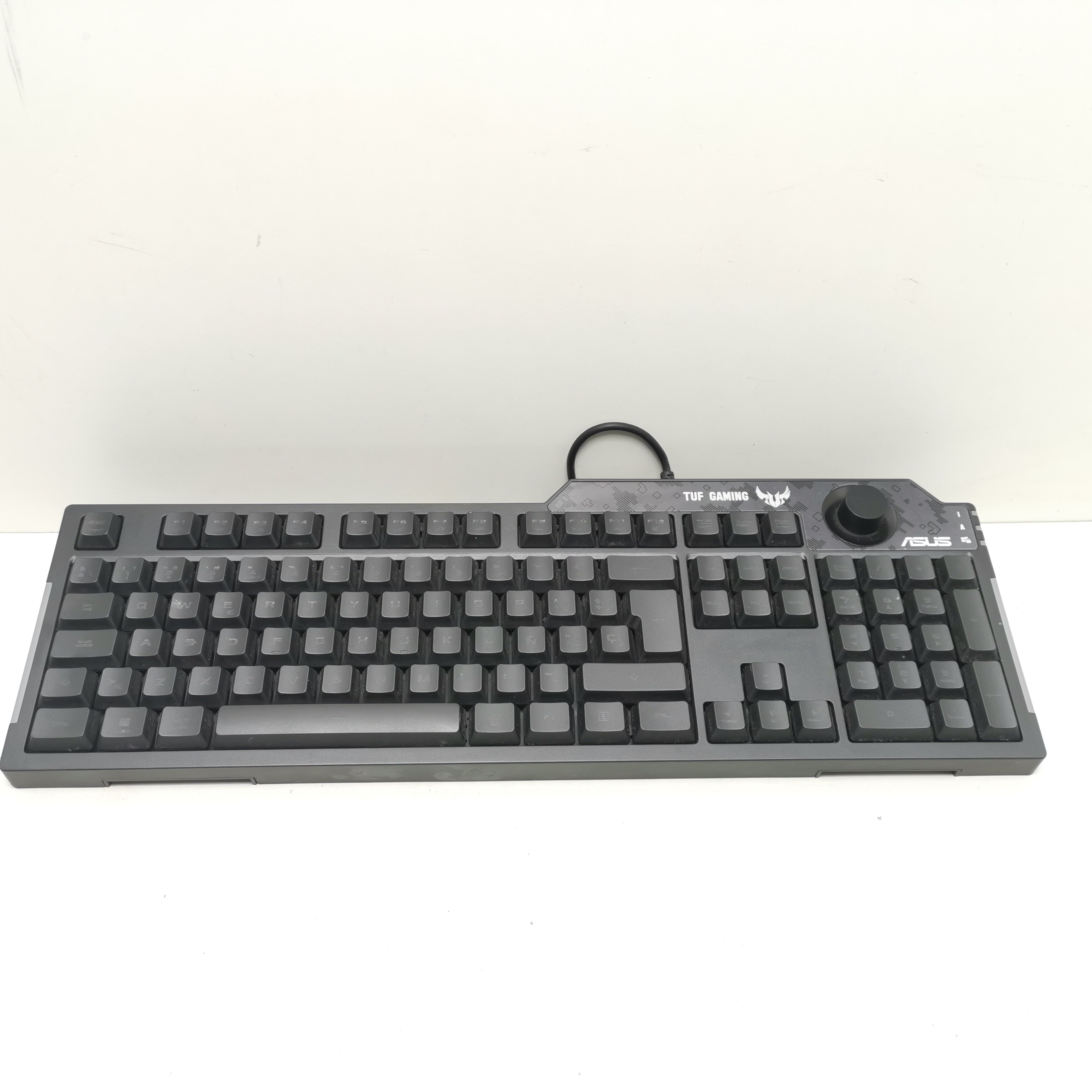 Teclado ASUS TUF Gaming K1 Teclado Gaming RGB + ASUS TUF Gaming M3 Ratón Gaming 7000 DPI Negro