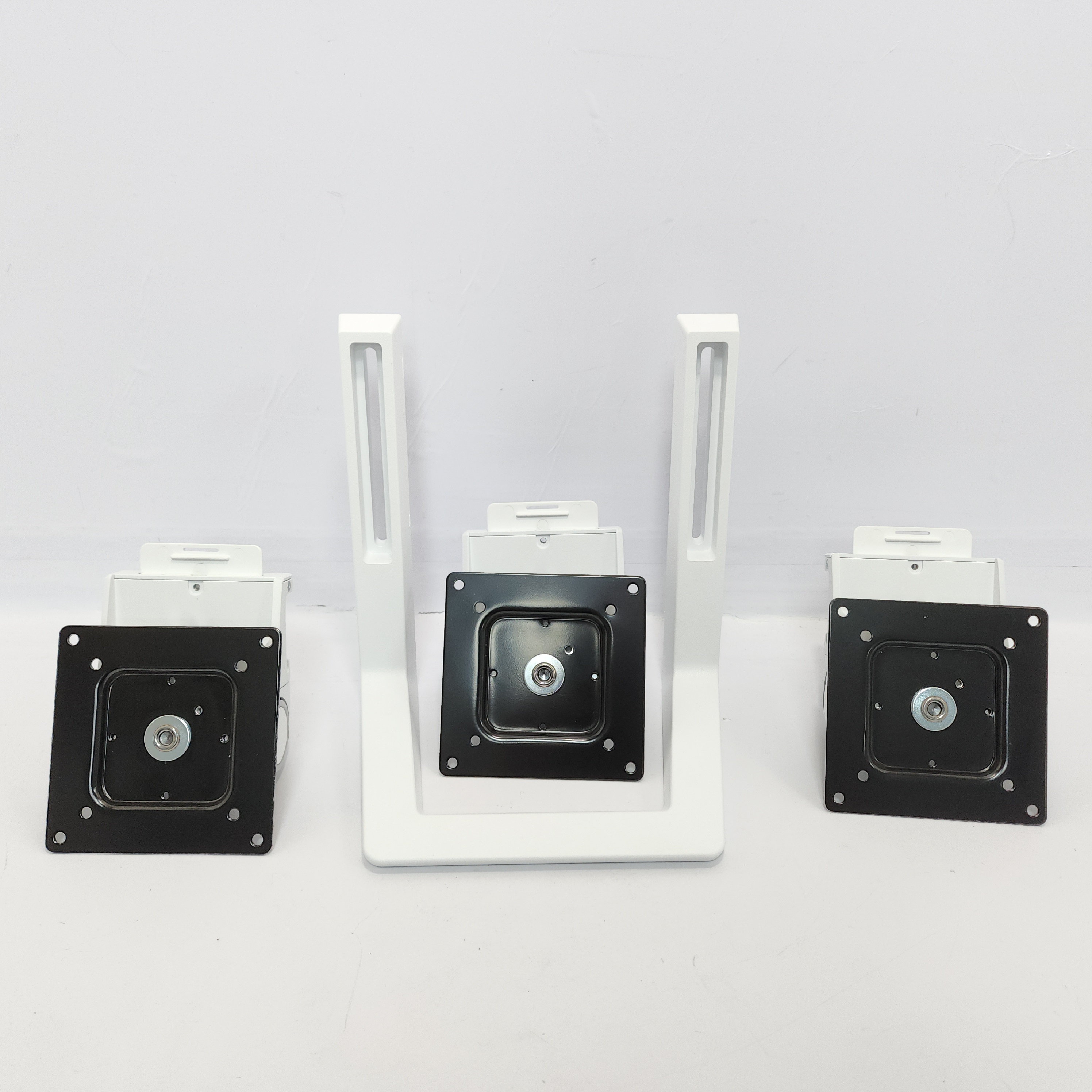 Soporte Monitor Ergotron HX Triple Bow Kit