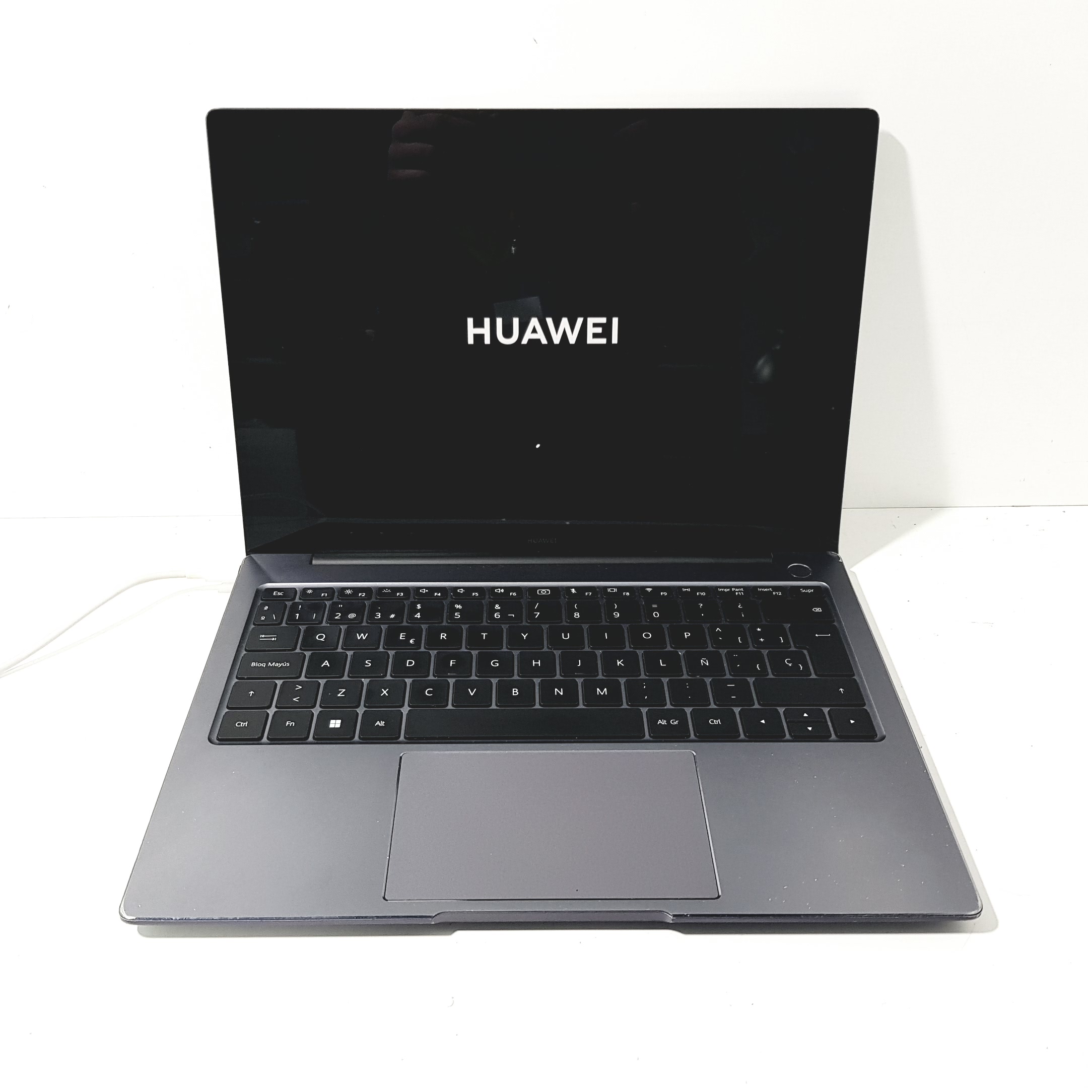 Portatil Huawei Matebook 14 Ryzen 5 5500U 8 RAM 512 SSD Plata W11 14"