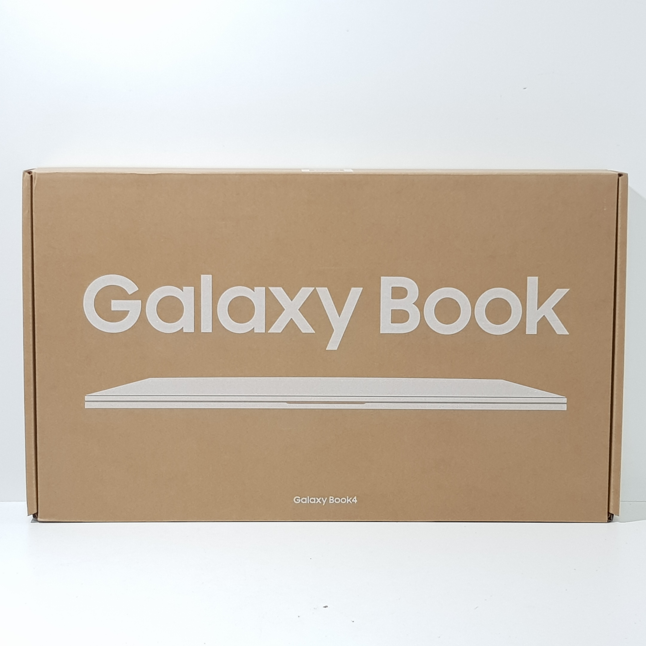 Portatil Samsung Galaxy Book 4 NP750XGJ i3-1315U 8 RAM 256 SSD W11 15,6"