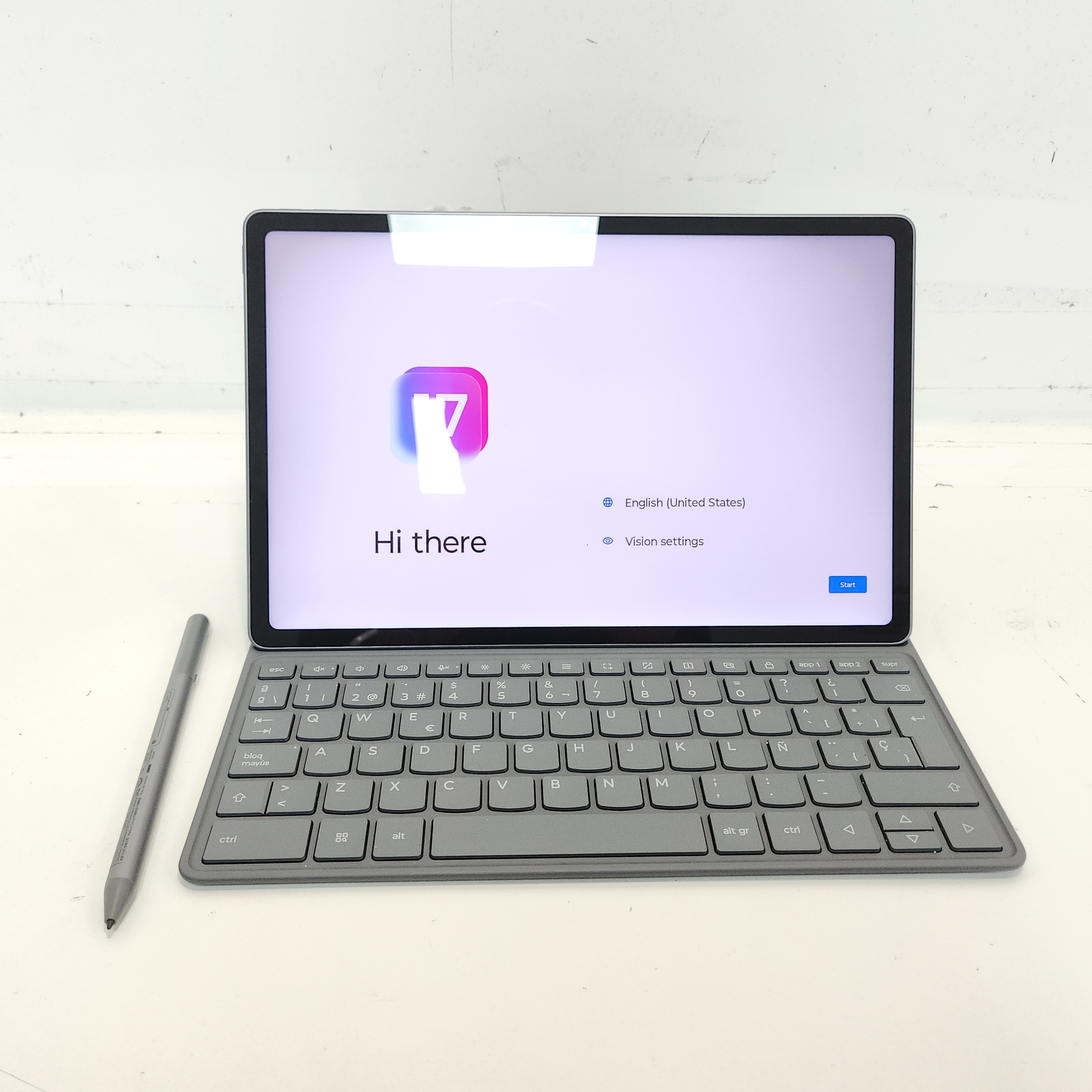 Tablet Android Lenovo Idea Tab Plus TB361FU 8 RAM 256 GB + Teclado y Lapiz 12"