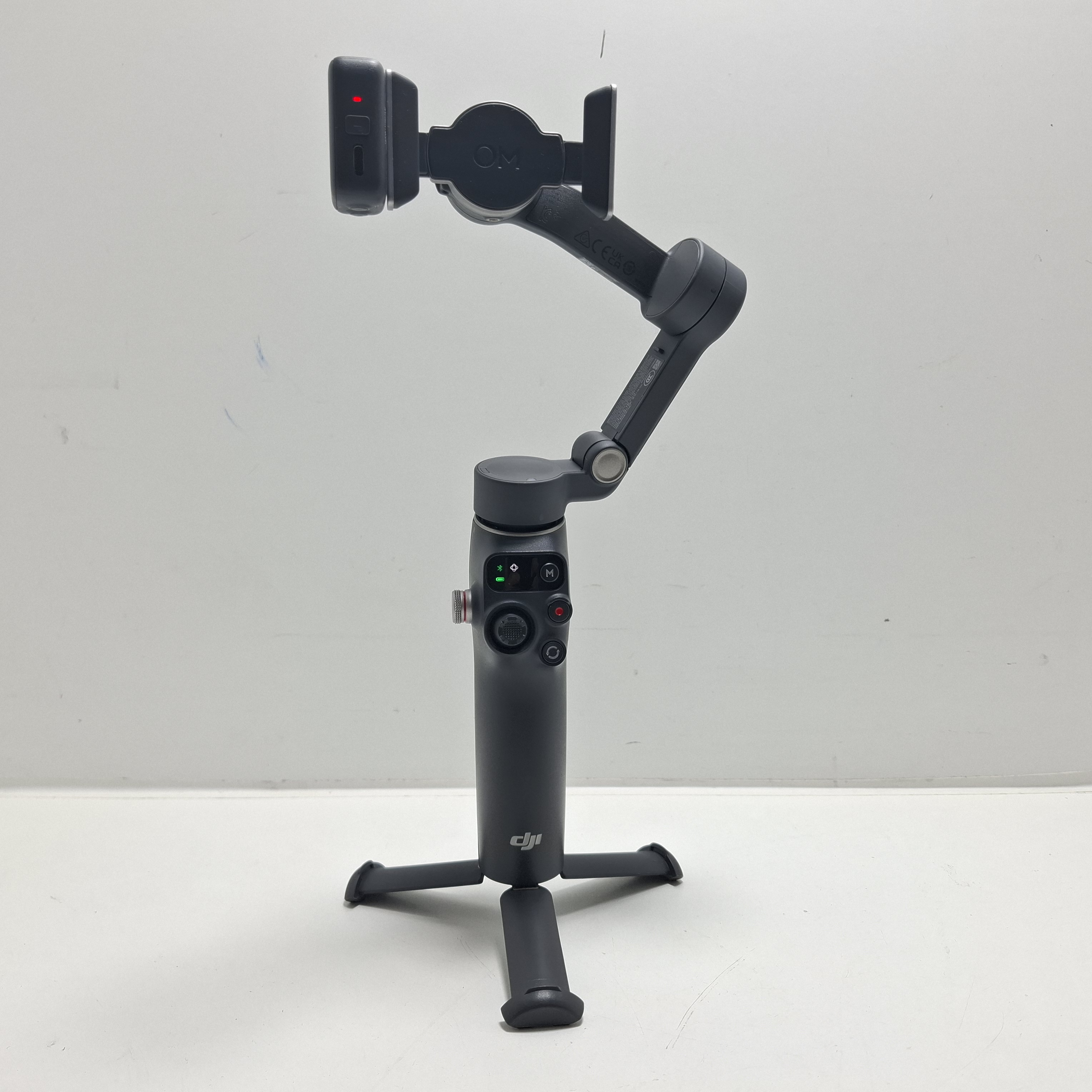 Estabilizador DJI Osmo Mobile 8