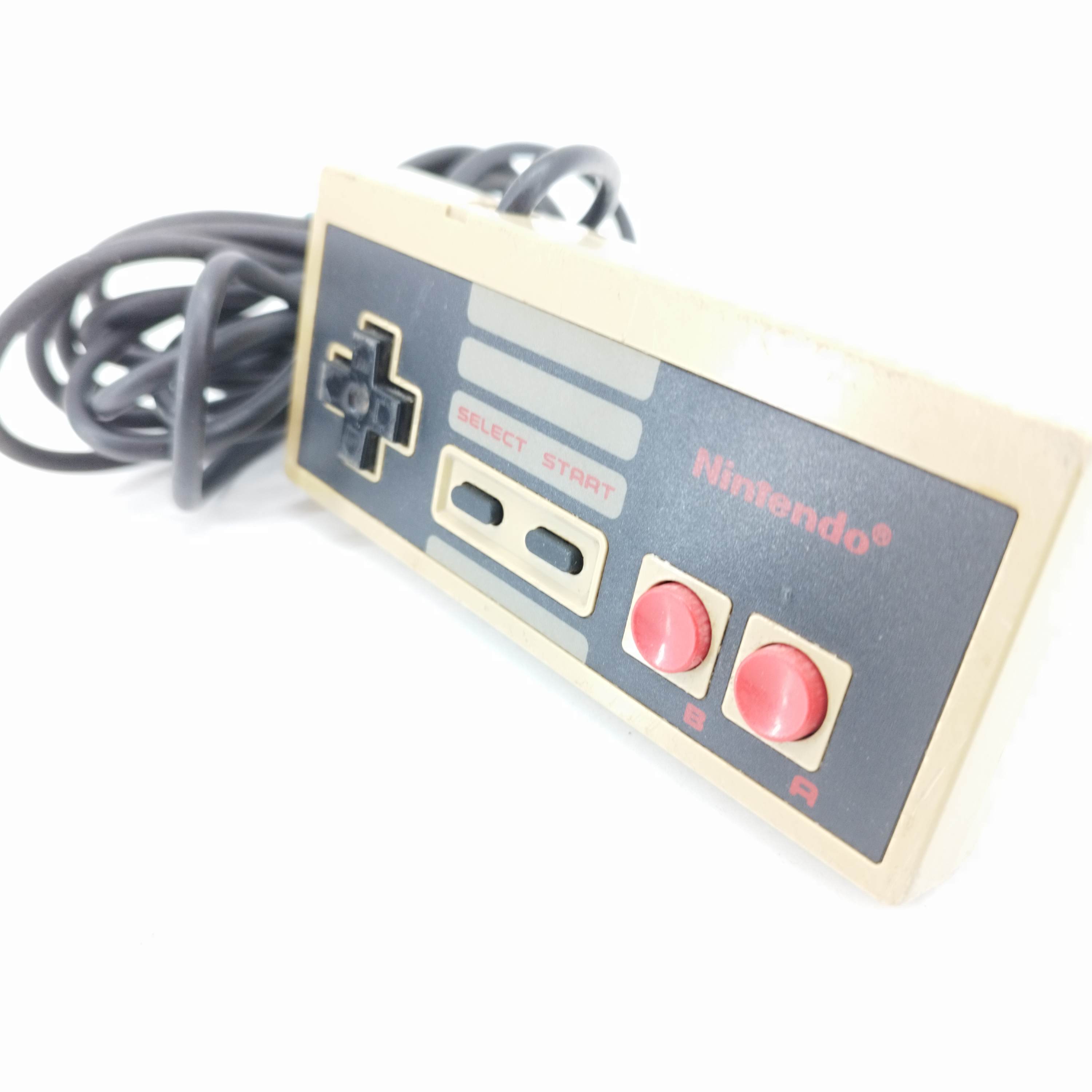 TARA Estetica: Mando Original NES Nintendo