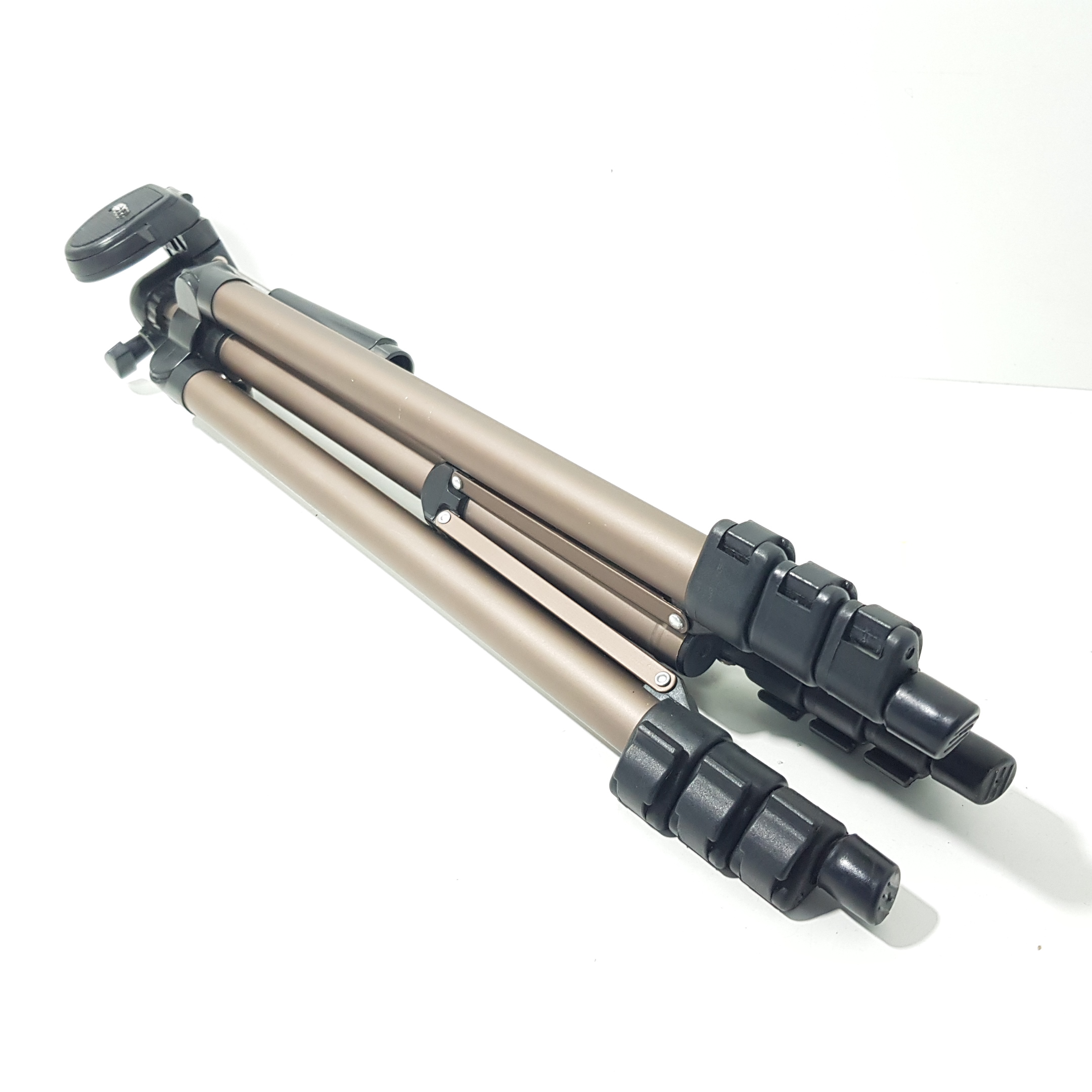 Tripode Amazon Basics 127cm