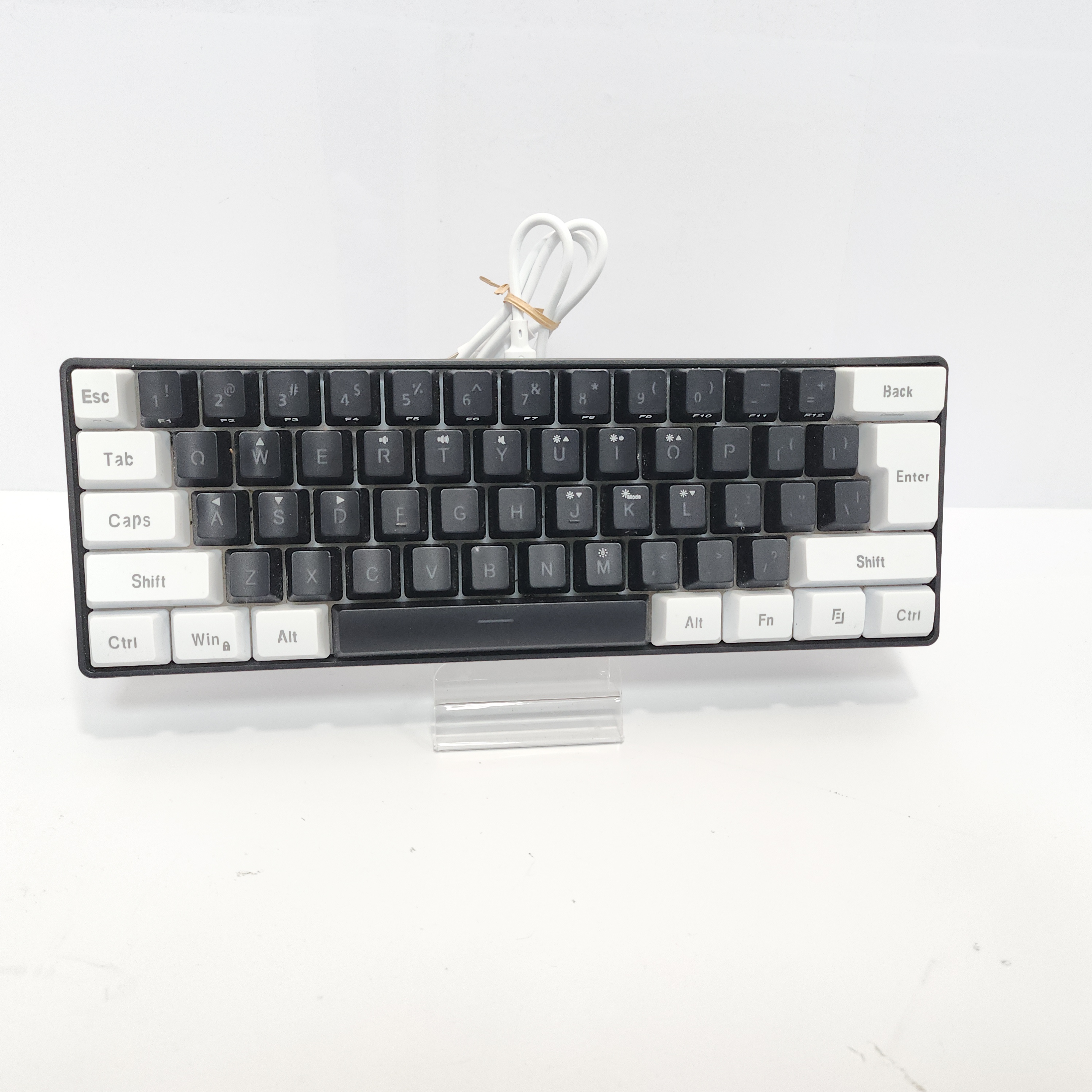 Teclado Con Cable HXSJ V700 Layout EN