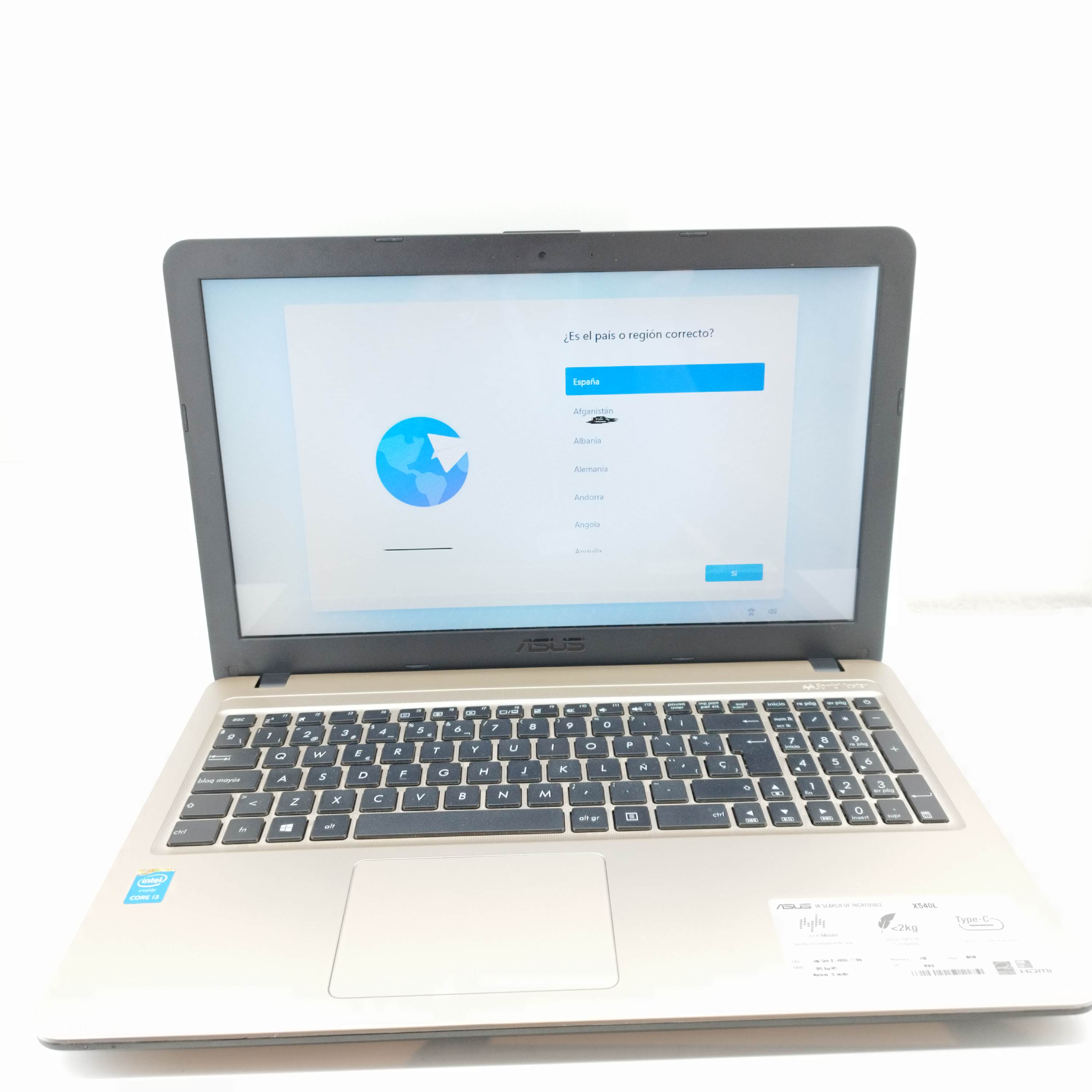 TARA Display: Portatil Asus X540L i3-4005U 8 RAM 960 SSD W11 15,6"