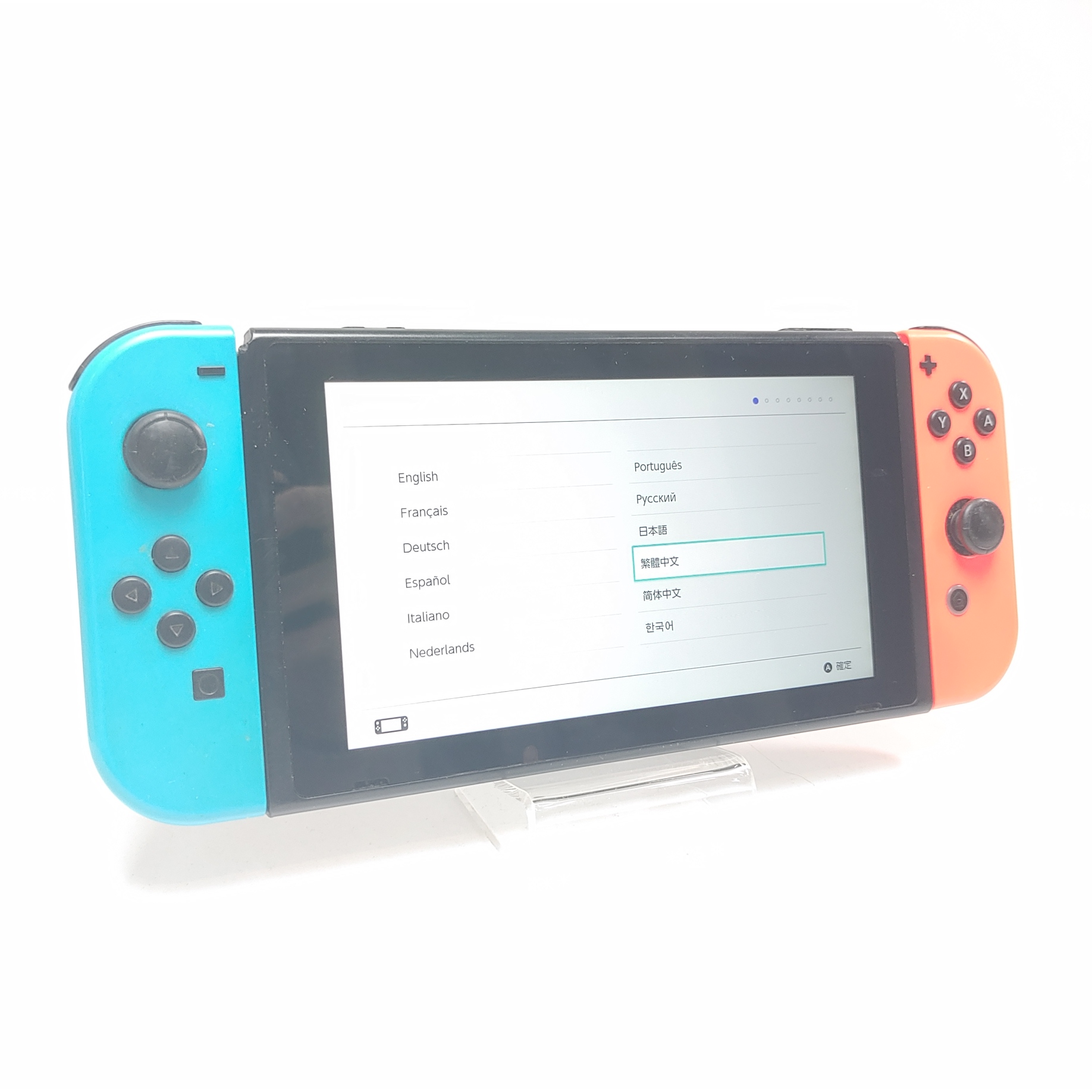 TARA Estetica: Nintendo Switch 32GB 2022 JoyCons Rojo y Azul