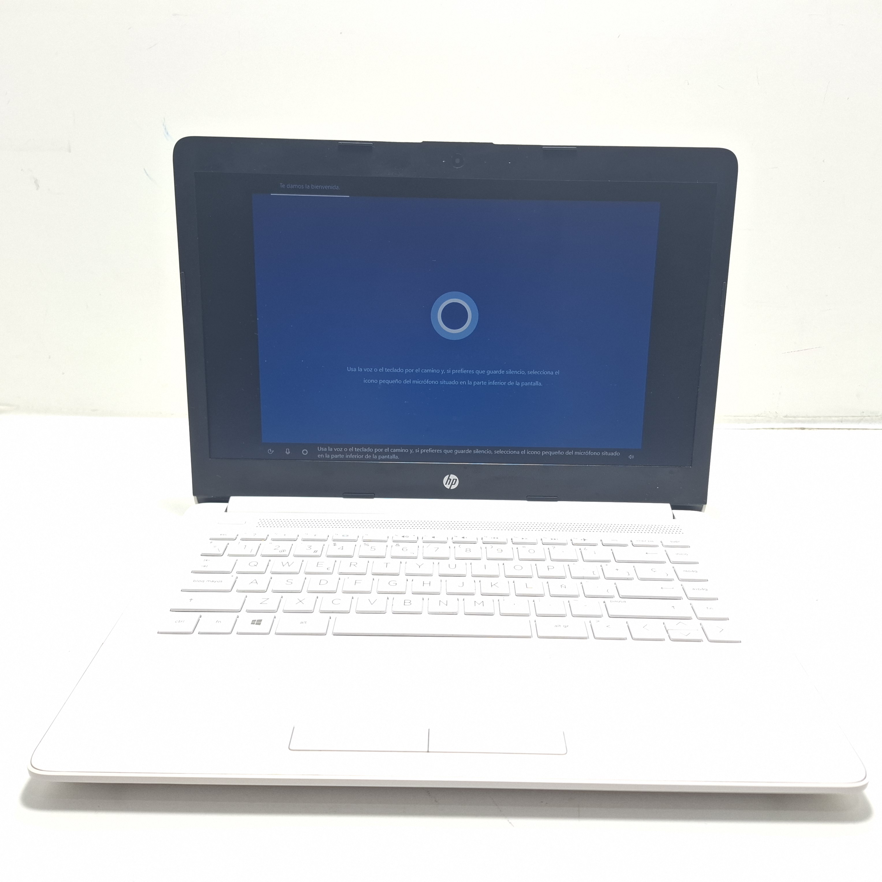 Portatil HP 14-cm0004ns A4-9125 4 RAM 64 SSD W10 14"