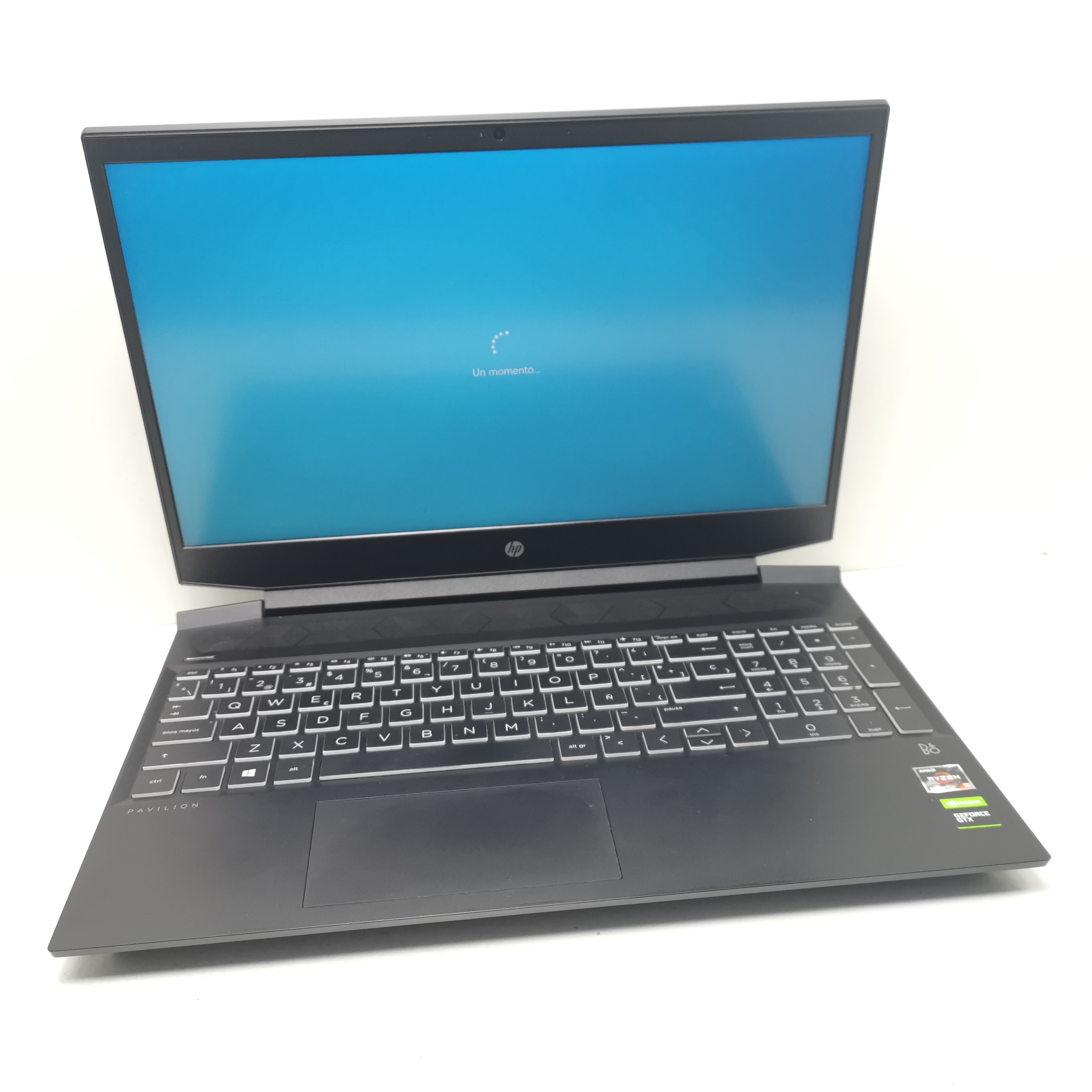 Portatil HP Pavilion 15-ec2001ns Ryzen 5 5600H 8 RAM 512 SSD GTX1650 W11 15,6"