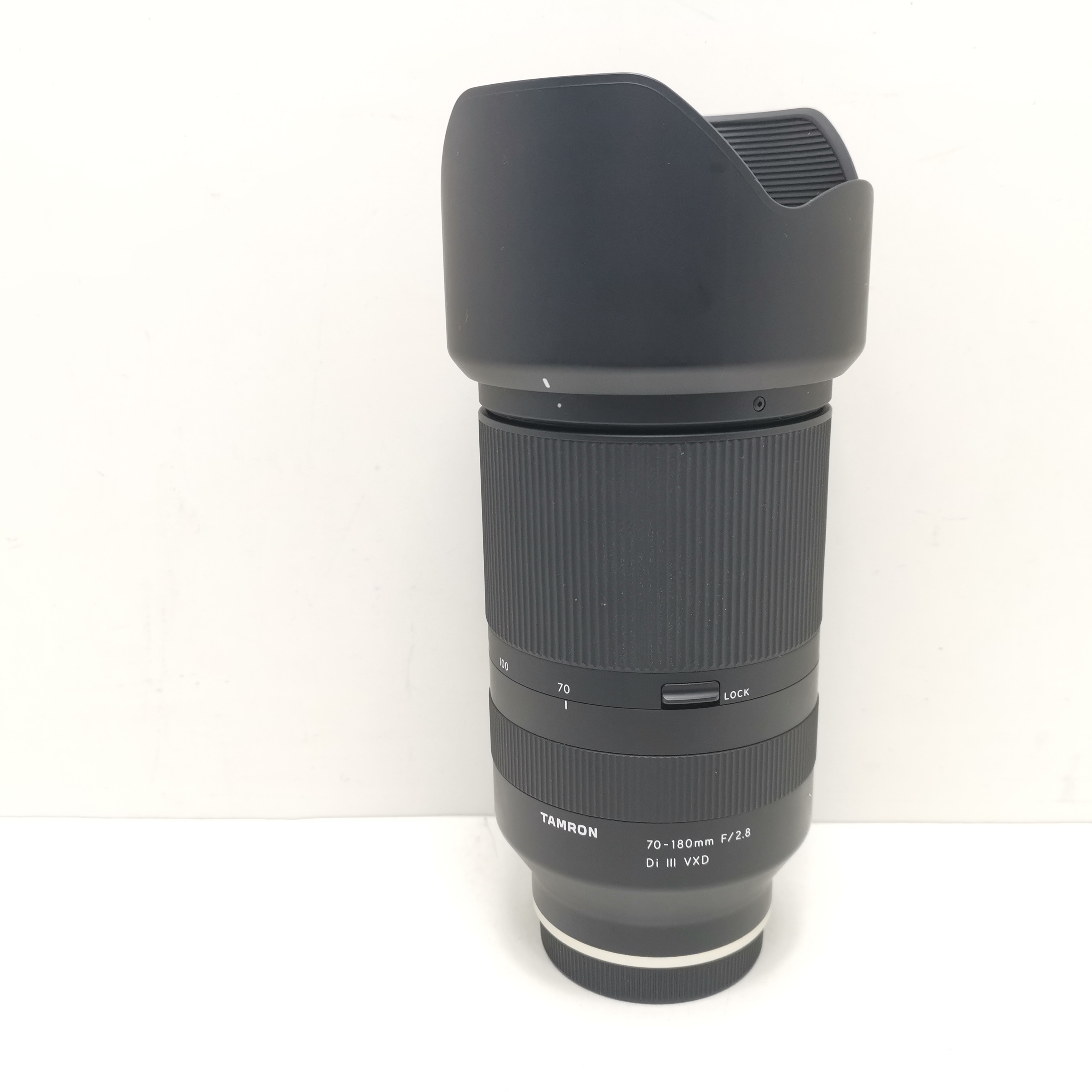 Objetivo Tamron 70 180mm f/2.8 Di III VXD para Sony