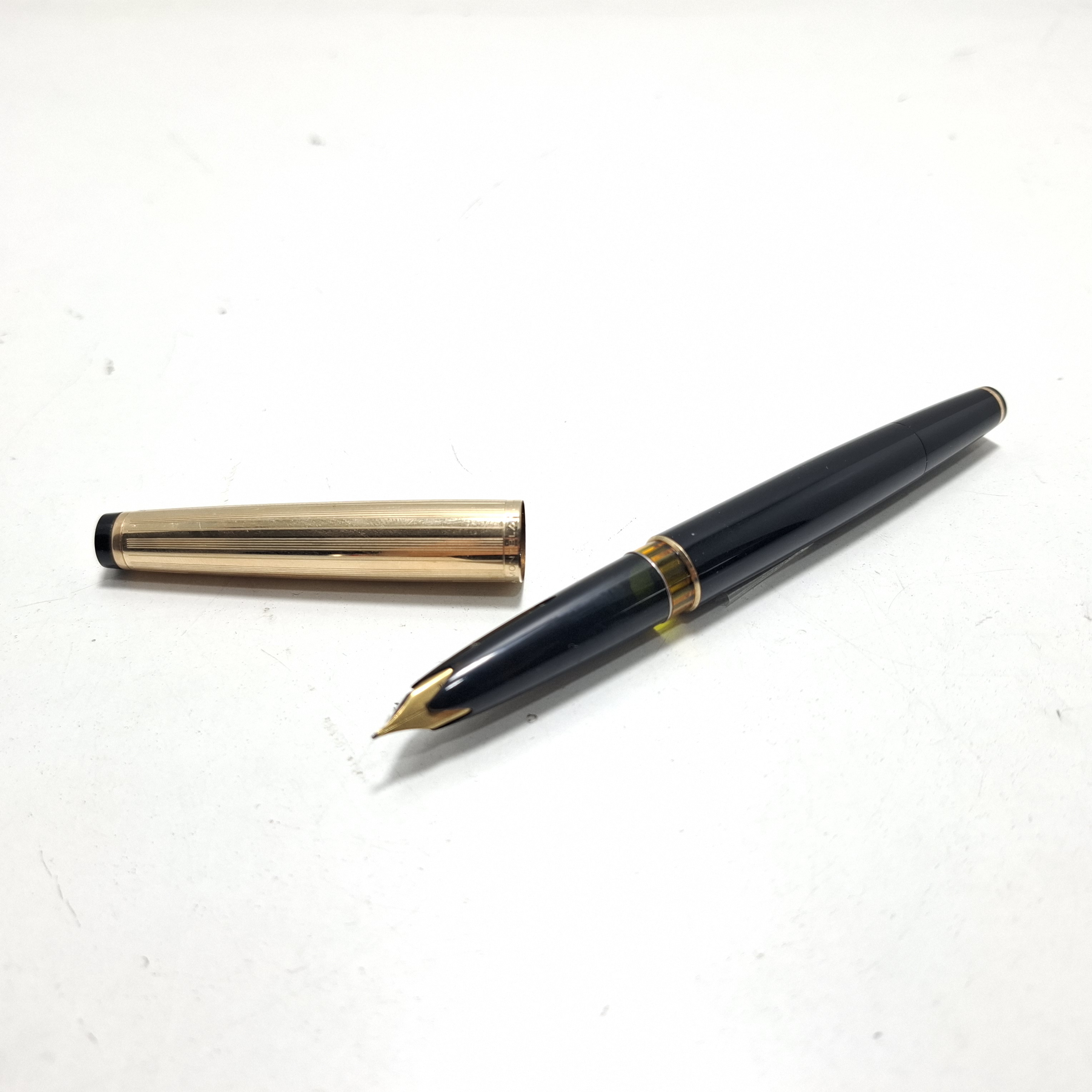 Pluma Estilografica Montblanc Meisterstuck 74