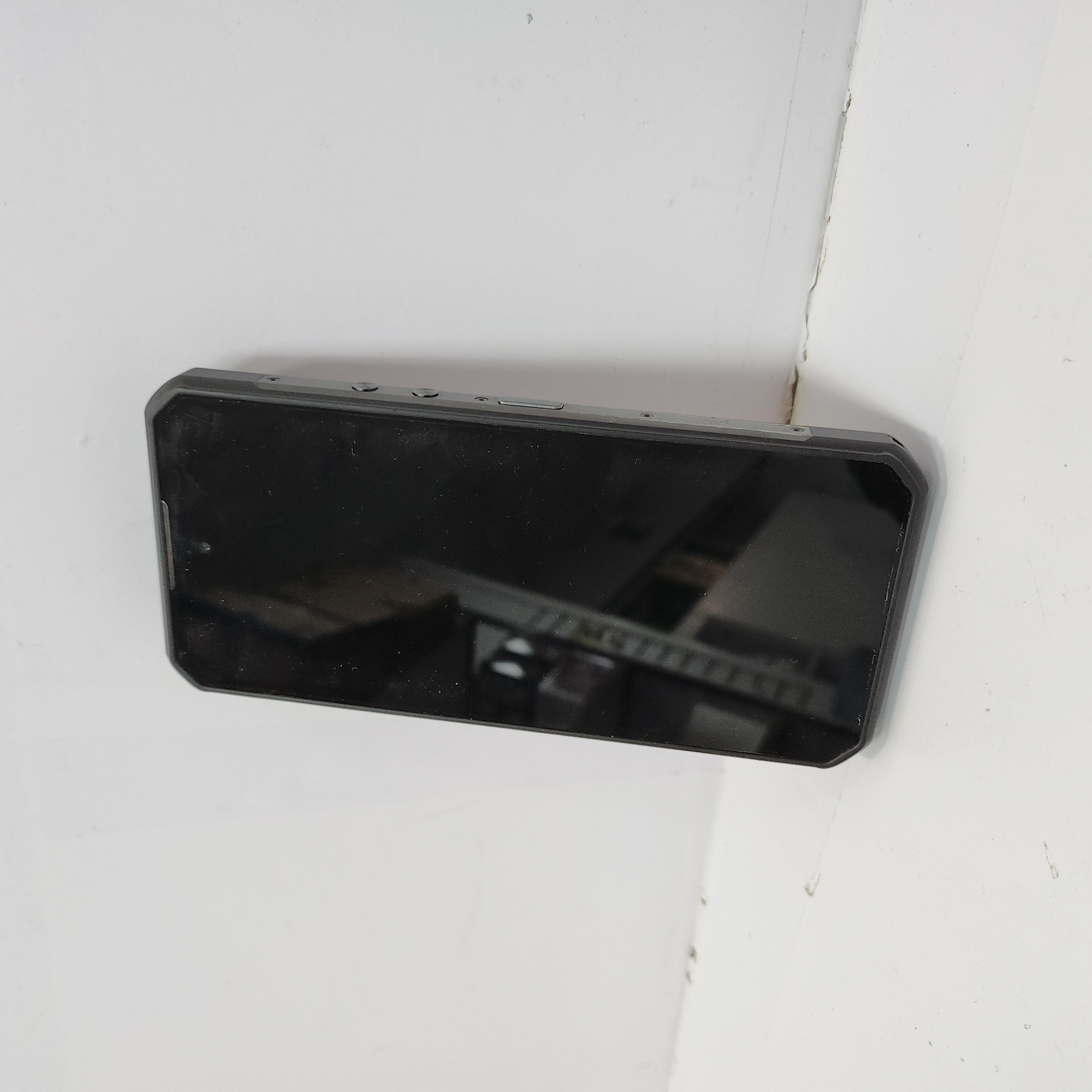 TARA Tapa Trasera: Oukitel WP300 12 RAM 256 GB Android