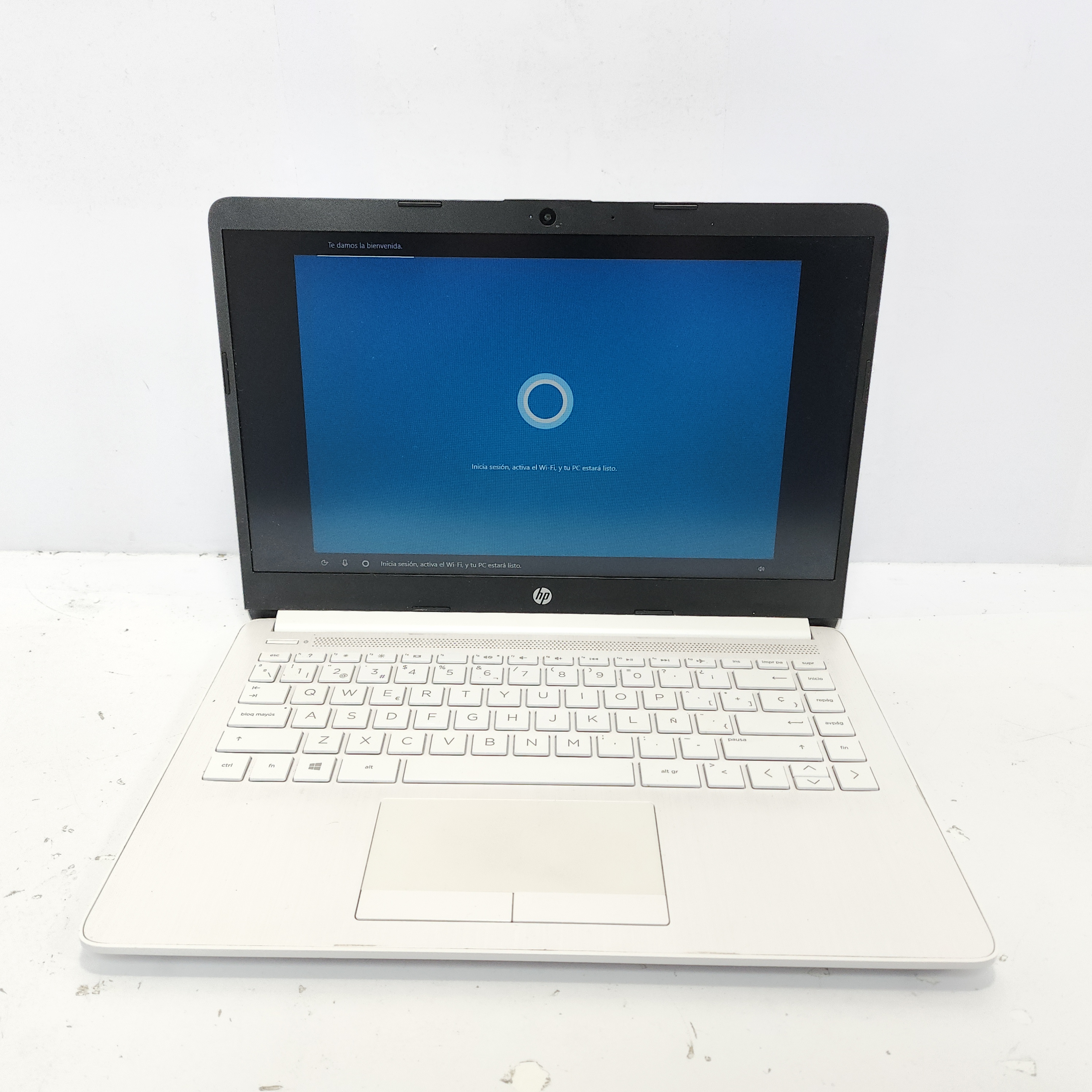 Portatil HP 14-DK0012NS A4-9125 4 RAM 256 SSD W10 14"
