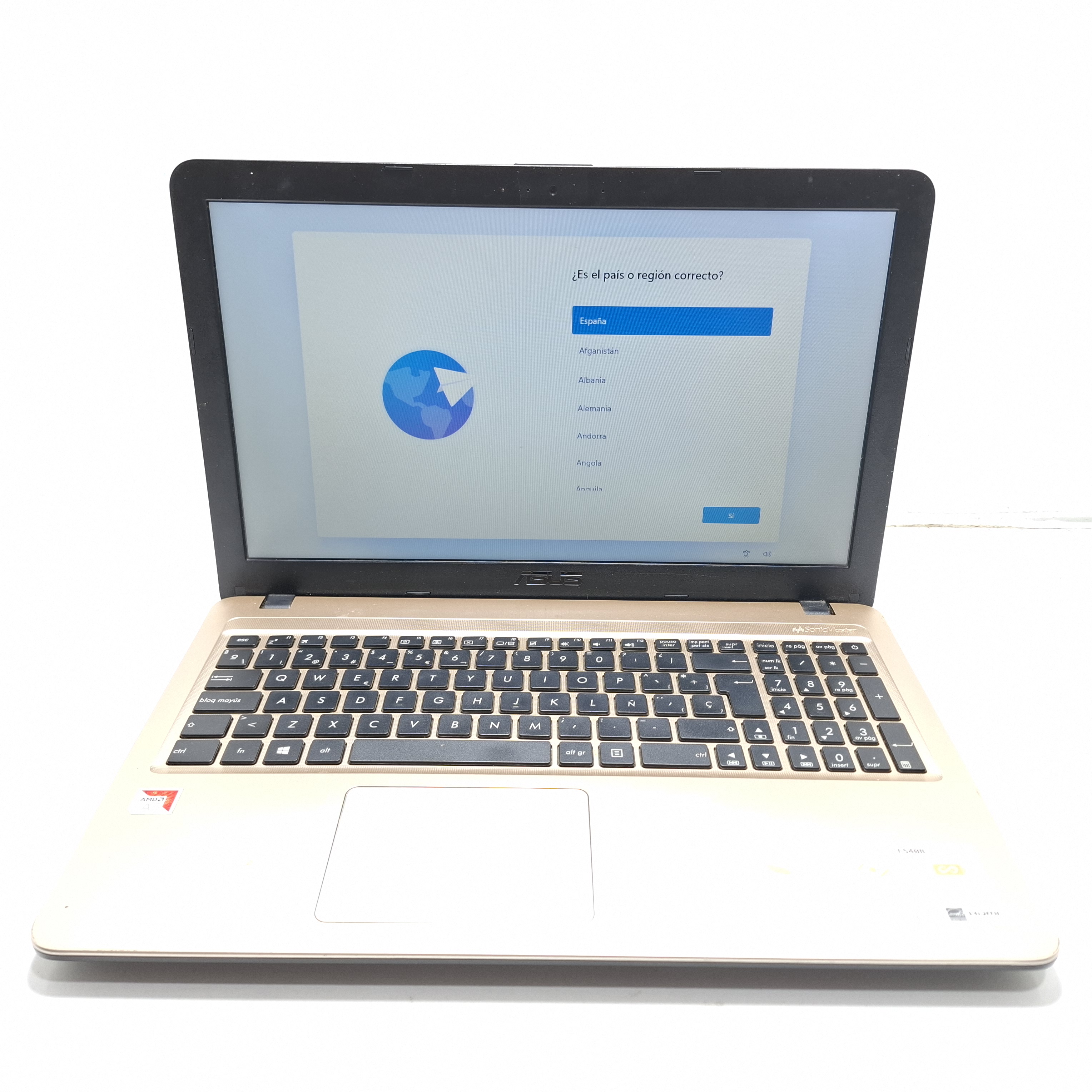 Portatil Asus F540B A9-9425 8 RAM 240 SSD W11 15,6"